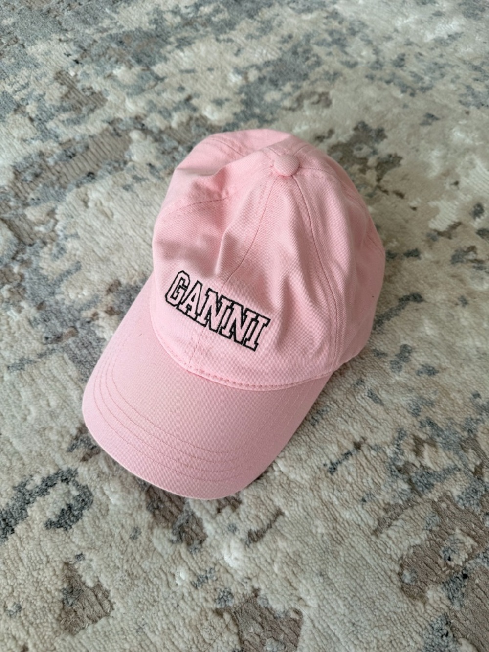 Ganni pink cap